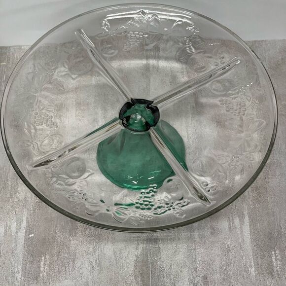 Elegant Glass Cake Stand - Picture 7 of 9